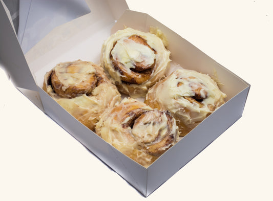 Caja de 4 Rollos de Canela con Queso Crema